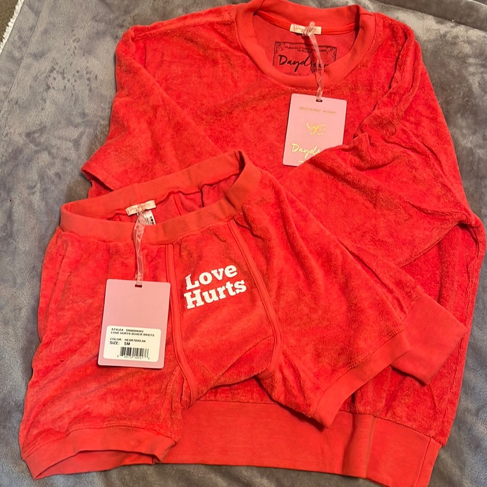 NWT Daydream Nation Love Hurts Ling Sleeve Boy Short Bottoms size XS/S M…